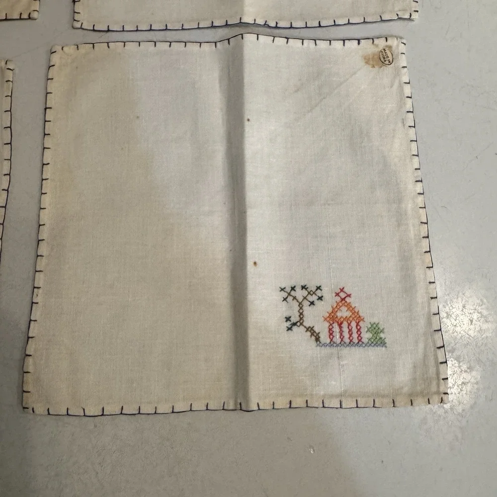 Vintage Embroidered Handkerchiefs Set of 6 Linen Estate‎ Find